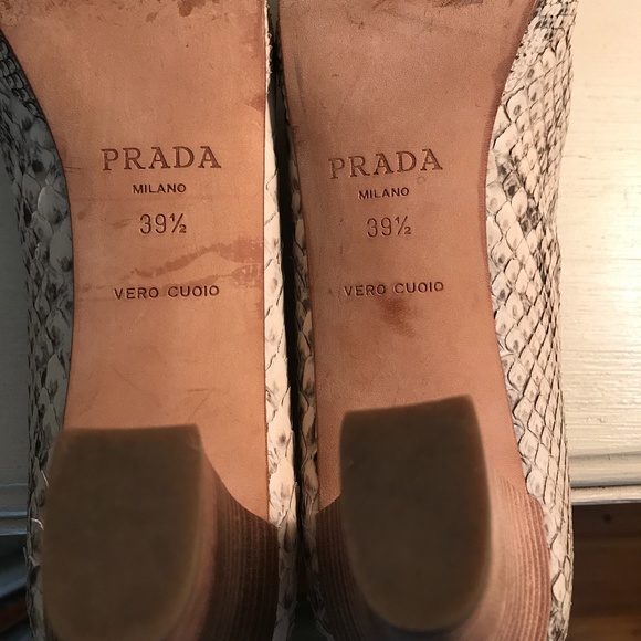 PRADA RARE VINTAGE AUTHENTIC SNAKESKIN HEELS - Picture 9 of 16